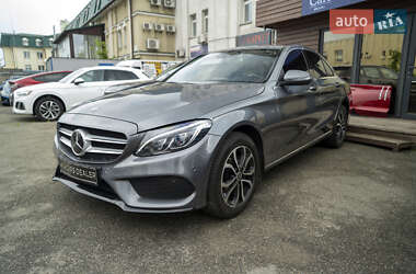 Седан Mercedes-Benz C-Class 2017 в 
