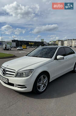 Седан Mercedes-Benz C-Class 2011 в 