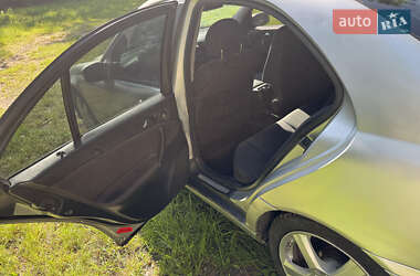 Седан Mercedes-Benz C-Class 2000 в 