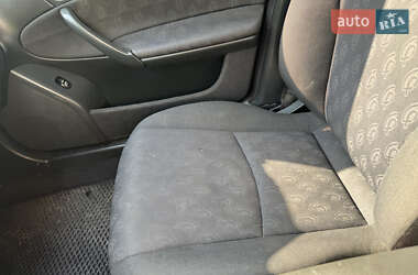 Седан Mercedes-Benz C-Class 2000 в 