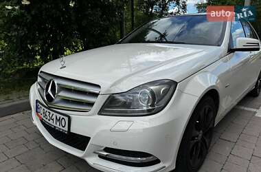 Седан Mercedes-Benz C-Class 2012 в 