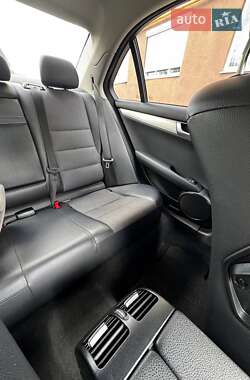 Седан Mercedes-Benz C-Class 2012 в 