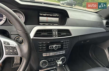 Купе Mercedes-Benz C-Class 2012 в 