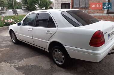 Седан Mercedes-Benz C-Class 1995 в 