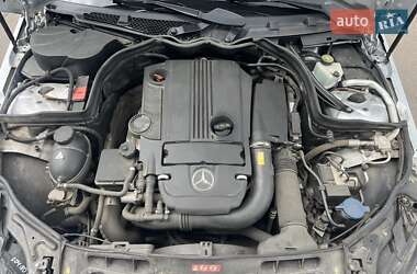 Седан Mercedes-Benz C-Class 2011 в 
