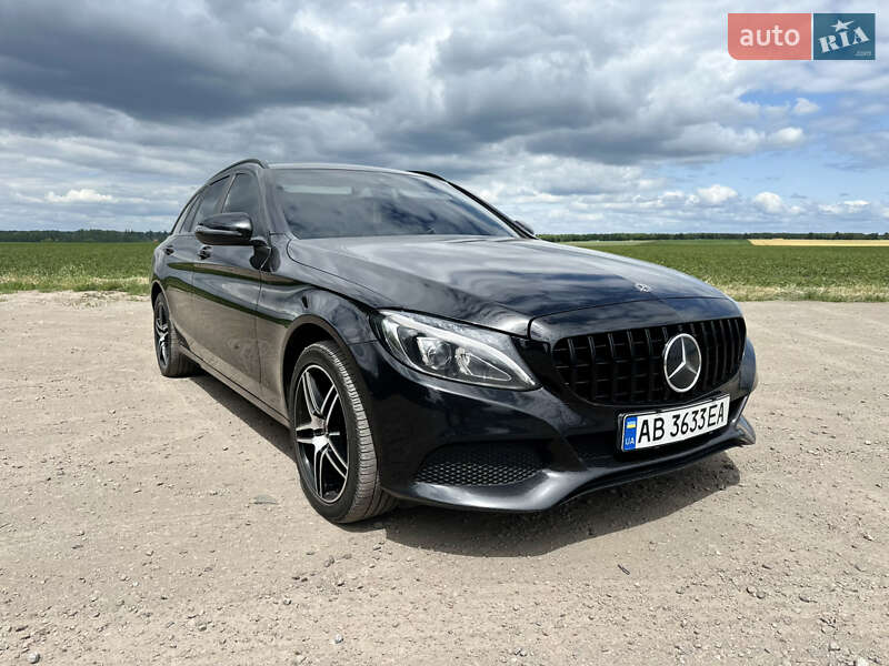 Универсал Mercedes-Benz C-Class 2017 в 