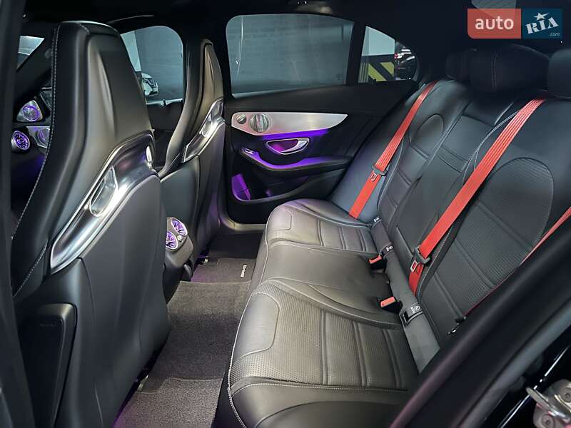 Седан Mercedes-Benz C-Class 2019 в Днепре