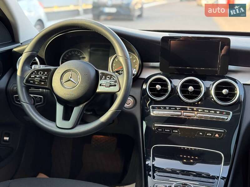 Седан Mercedes-Benz C-Class 2018 в Киеве