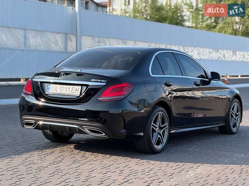 Седан Mercedes-Benz C-Class 2018 в Киеве