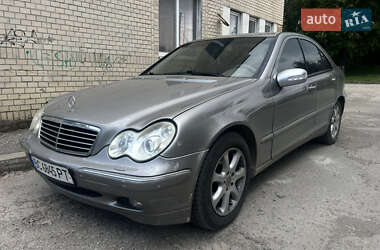 Седан Mercedes-Benz C-Class 2002 в 