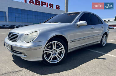 Седан Mercedes-Benz C-Class 2002 в Белгороде-Днестровском