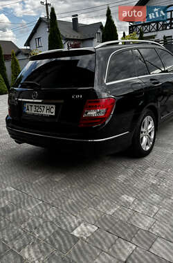 Универсал Mercedes-Benz C-Class 2011 в 