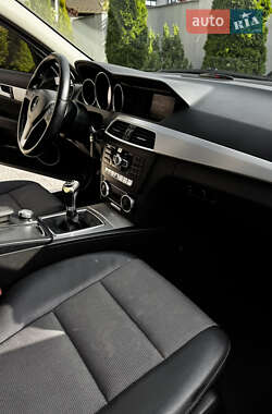 Универсал Mercedes-Benz C-Class 2011 в 
