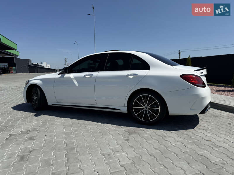 Седан Mercedes-Benz C-Class 2018 в Львове