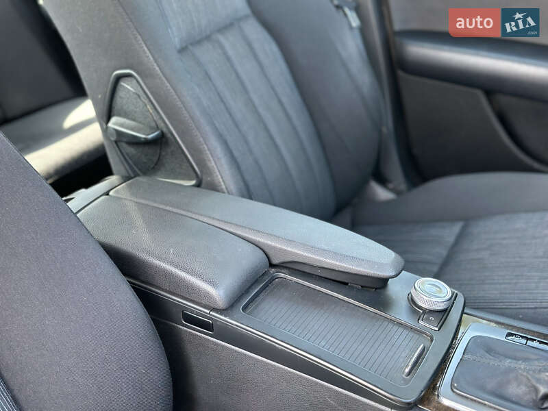 Седан Mercedes-Benz C-Class 2007 в Староконстантинове