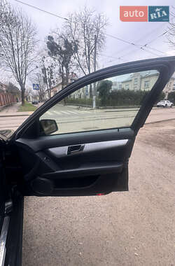 Седан Mercedes-Benz C-Class 2013 в 