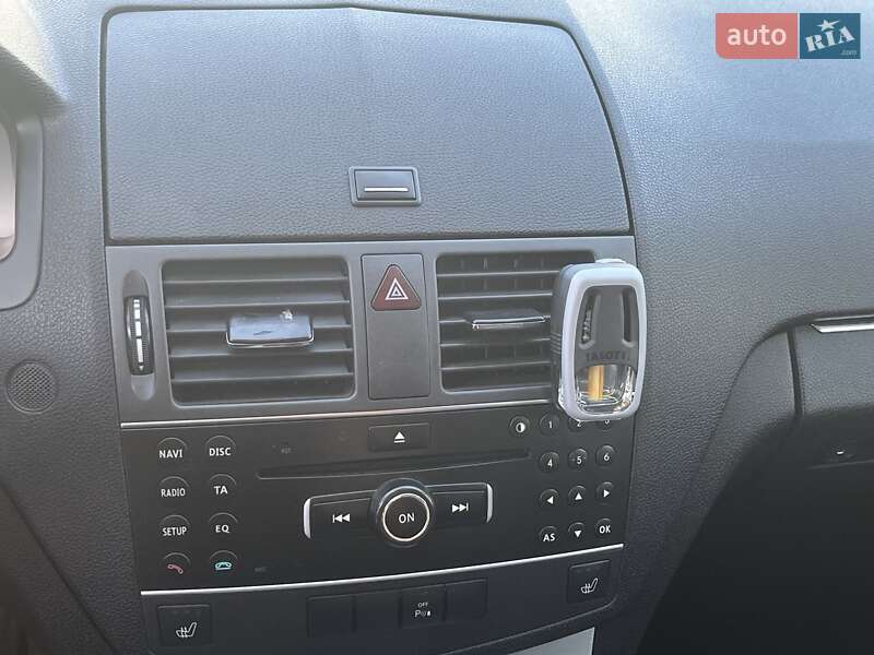 Универсал Mercedes-Benz C-Class 2011 в Виннице