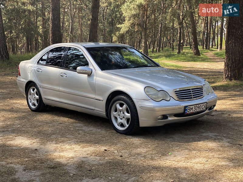 Mercedes-Benz C-Class 2002