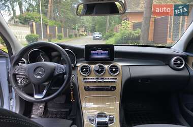 Седан Mercedes-Benz C-Class 2017 в 