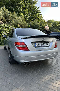 Седан Mercedes-Benz C-Class 2008 в 