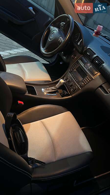 Седан Mercedes-Benz C-Class 2009 в Луцьку