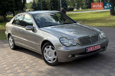 Седан Mercedes-Benz C-Class 2005 в 