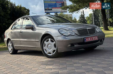 Седан Mercedes-Benz C-Class 2005 в 