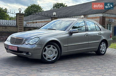Седан Mercedes-Benz C-Class 2005 в 