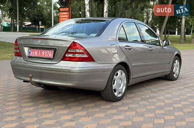 Седан Mercedes-Benz C-Class 2005 в 