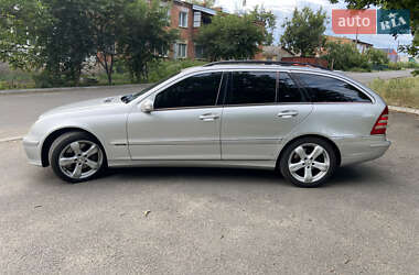 Универсал Mercedes-Benz C-Class 2004 в 