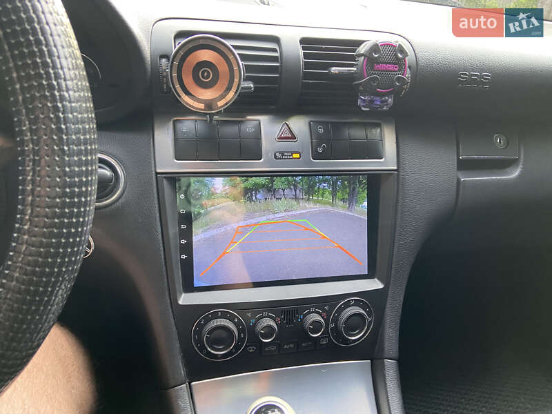 Універсал Mercedes-Benz C-Class 2004 в Гайвороні