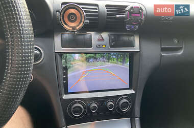 Универсал Mercedes-Benz C-Class 2004 в 