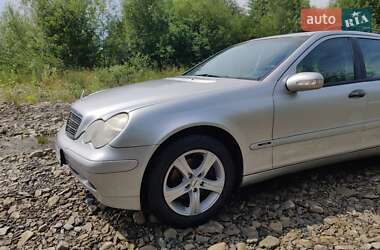 Универсал Mercedes-Benz C-Class 2001 в Богородчанах