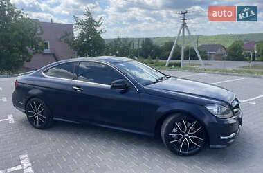 Купе Mercedes-Benz C-Class 2012 в 