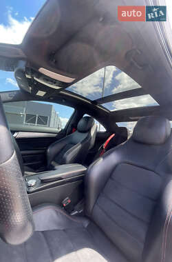 Купе Mercedes-Benz C-Class 2012 в 