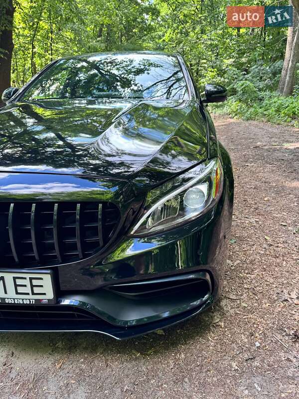 Седан Mercedes-Benz C-Class 2015 в Киеве