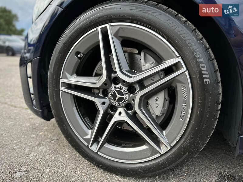Купе Mercedes-Benz C-Class 2019 в Киеве