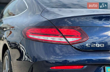 Купе Mercedes-Benz C-Class 2019 в 