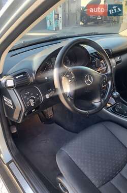 Седан Mercedes-Benz C-Class 2006 в 