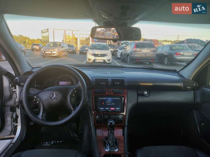 Седан Mercedes-Benz C-Class 2000 в Луцьку