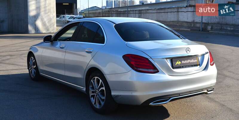 Седан Mercedes-Benz C-Class 2017 в Києві