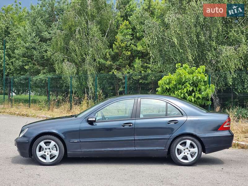 Седан Mercedes-Benz C-Class 2001 в Хмельницькому