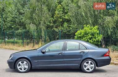Седан Mercedes-Benz C-Class 2001 в 