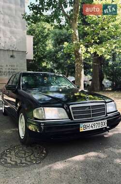 Седан Mercedes-Benz C-Class 1995 в 