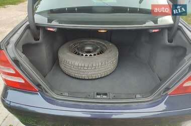 Седан Mercedes-Benz C-Class 2000 в 
