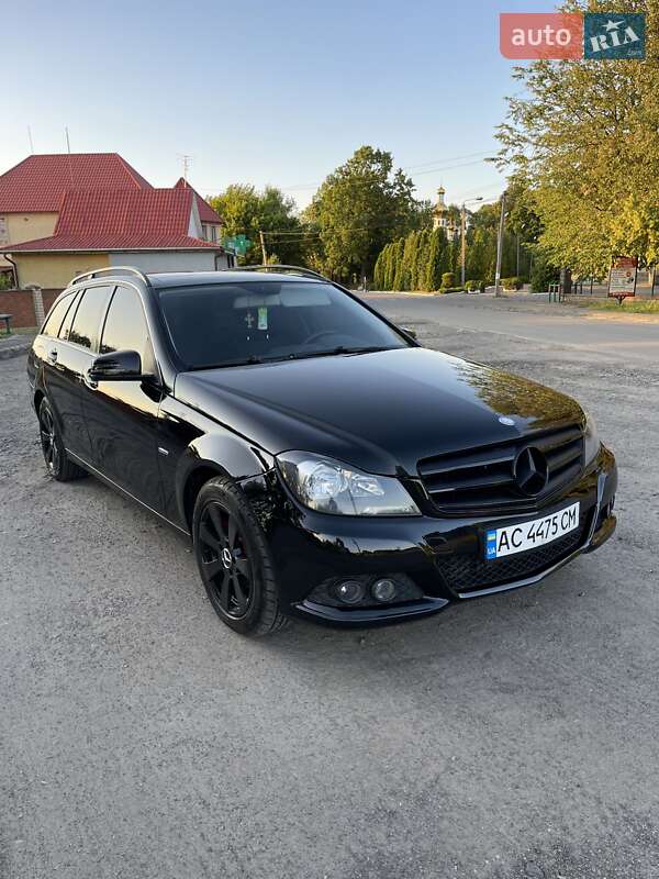 Универсал Mercedes-Benz C-Class 2011 в Ратным
