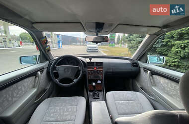 Седан Mercedes-Benz C-Class 1996 в 