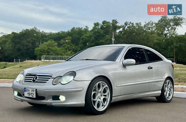 Купе Mercedes-Benz C-Class 2003 в Одессе