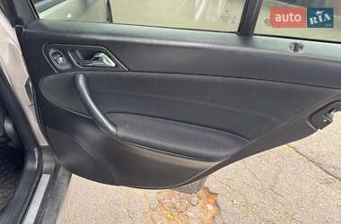 Седан Mercedes-Benz C-Class 2005 в 