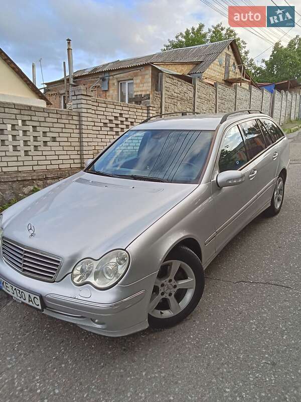Mercedes-Benz C-Class 2003
